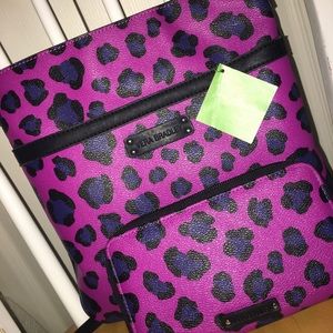 Vera Bradley Slim and Trim Hipster and wallet💜